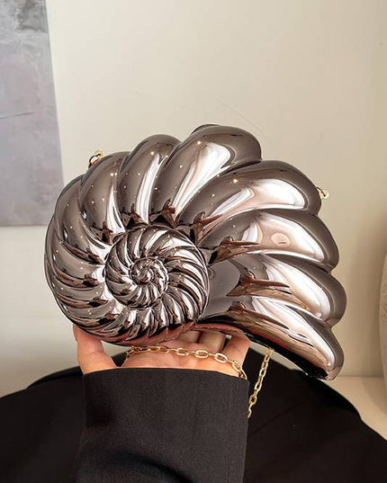 Conch Design Chain Bag Clutch