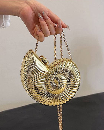 Conch Clutch Chain Bag