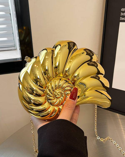 Conch Design Chain Bag Clutch