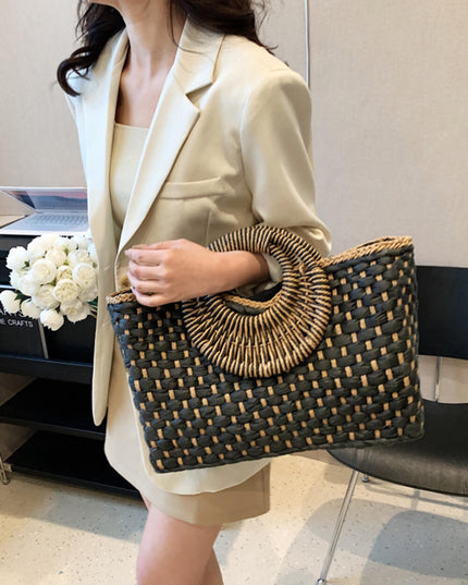 Fashionable Holiday Beach Handmade Straw Bag