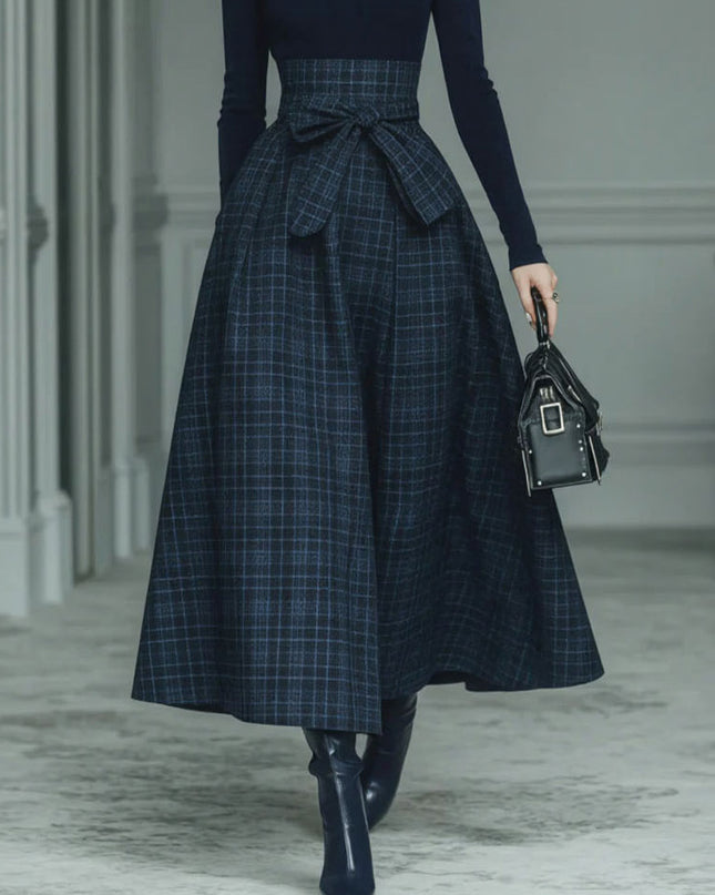 Exquisite High-neck Stretch Top And Plaid Skirt Two-piece Set