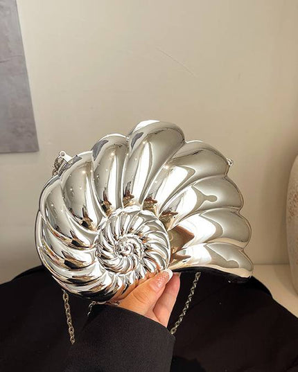 Conch Design Chain Bag Clutch