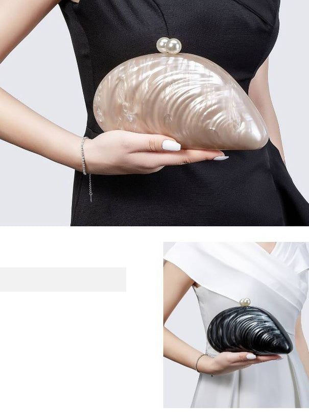 Shell Element Clutch Chain Bag