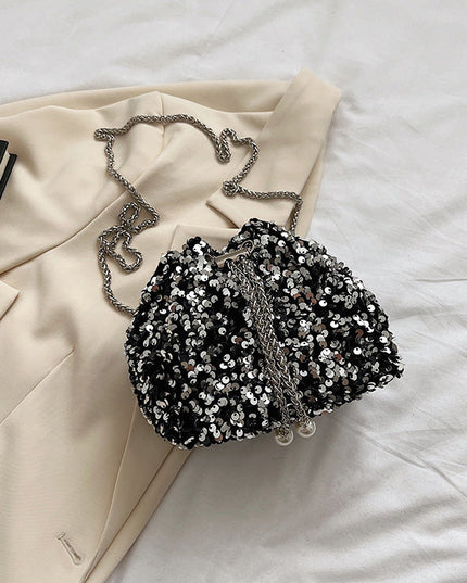 Fashionable And Personalized Sequined Evening Bag