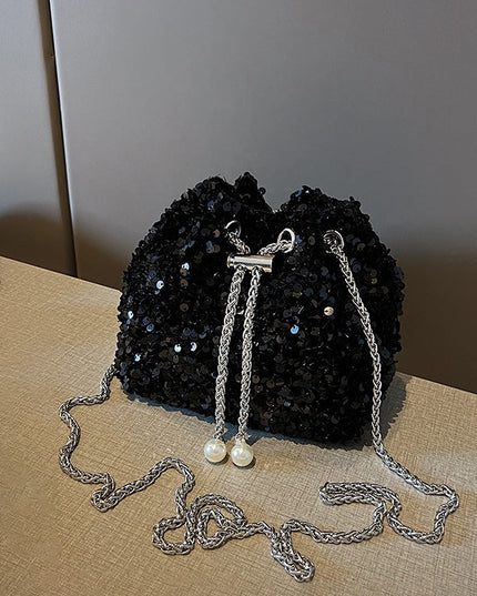 Fashionable And Personalized Sequined Evening Bag