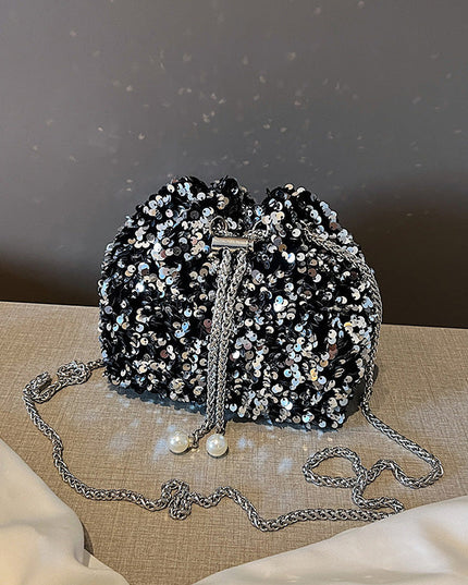 Fashionable And Personalized Sequined Evening Bag